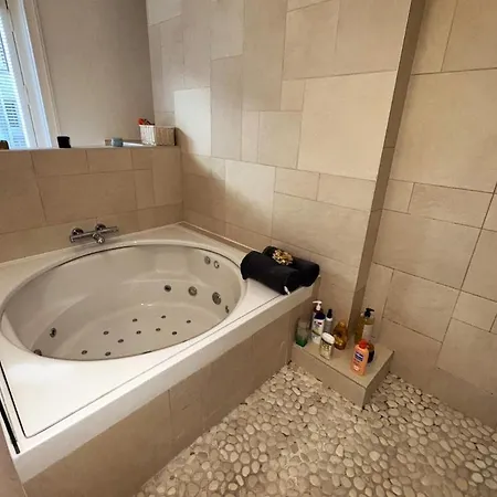 Prestigieux Duplex & Jacuzzi - Saint-petersbourg Parigi