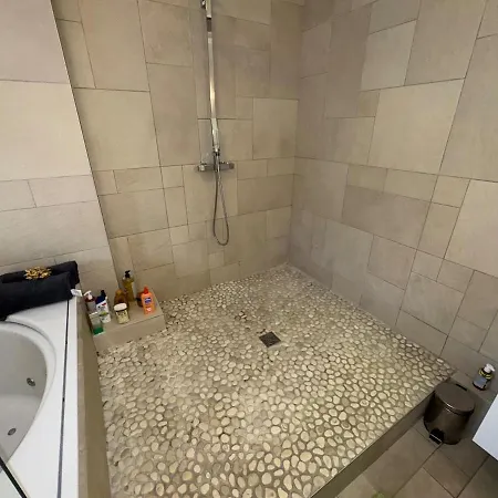Prestigieux Duplex & Jacuzzi - Saint-petersbourg Parigi